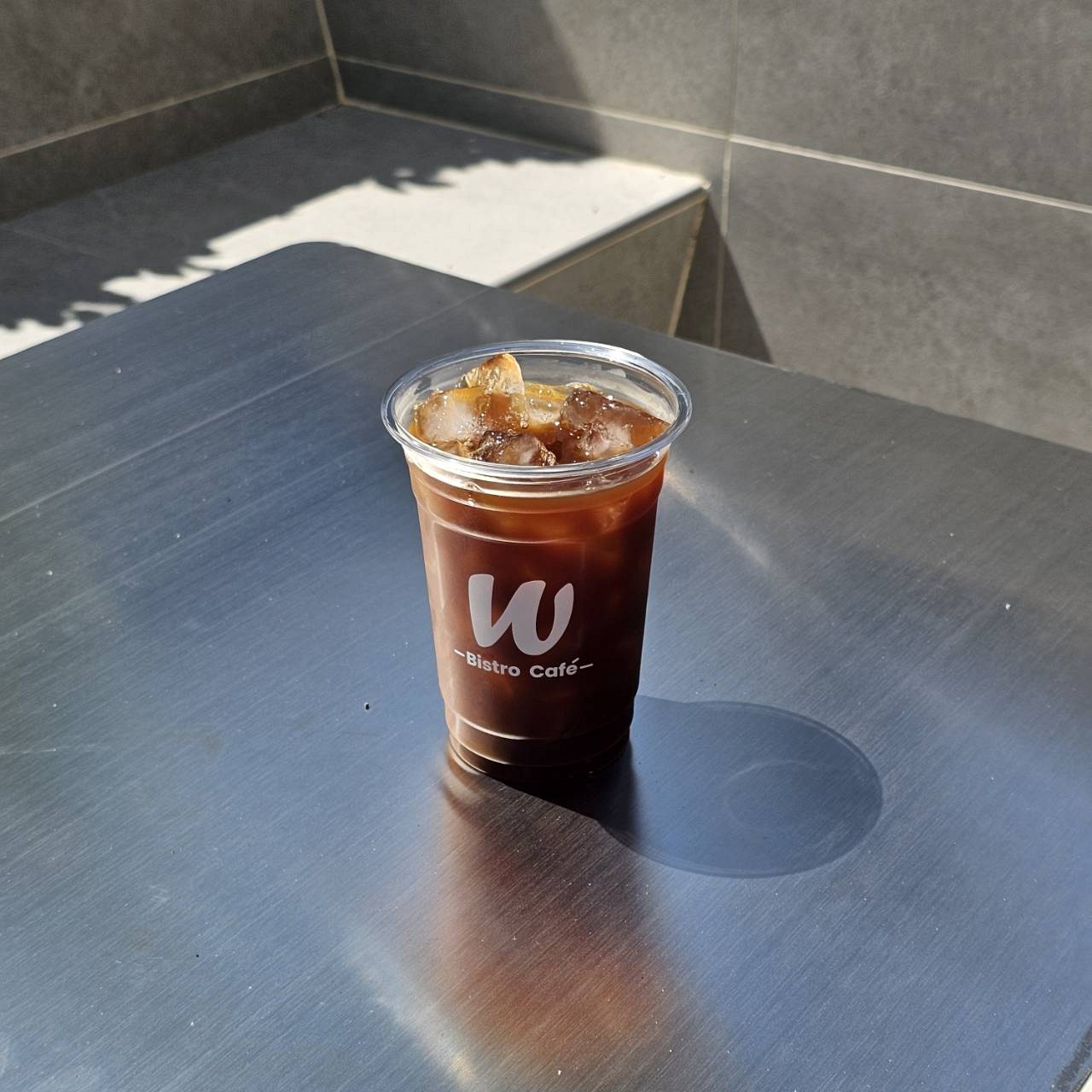 W Cafe Bistro